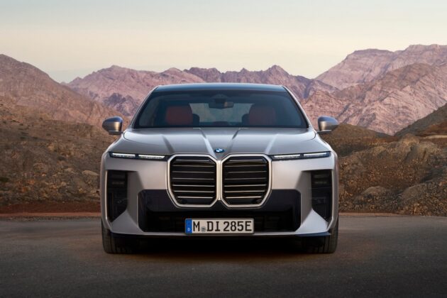 Atnaujinta BMW 7 serija