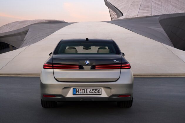 Atnaujinta BMW 7 serija