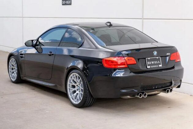 Aukcione parduotas &bdquo;BMW M3&ldquo;
