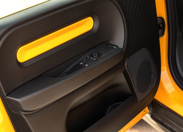 Elektrinis &bdquo;Renault Twingo e-Tech&ldquo;