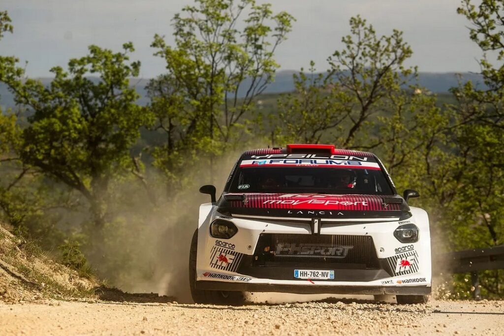 Lancia Ypsilon Rally4 HF