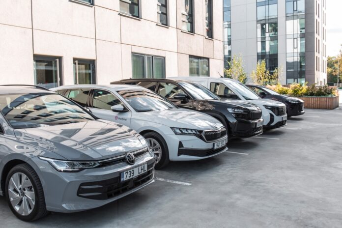 Nauji automobiliai Nauji automobiliai