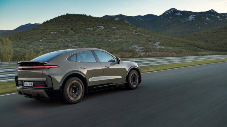 Porsche Cayenne Coupe