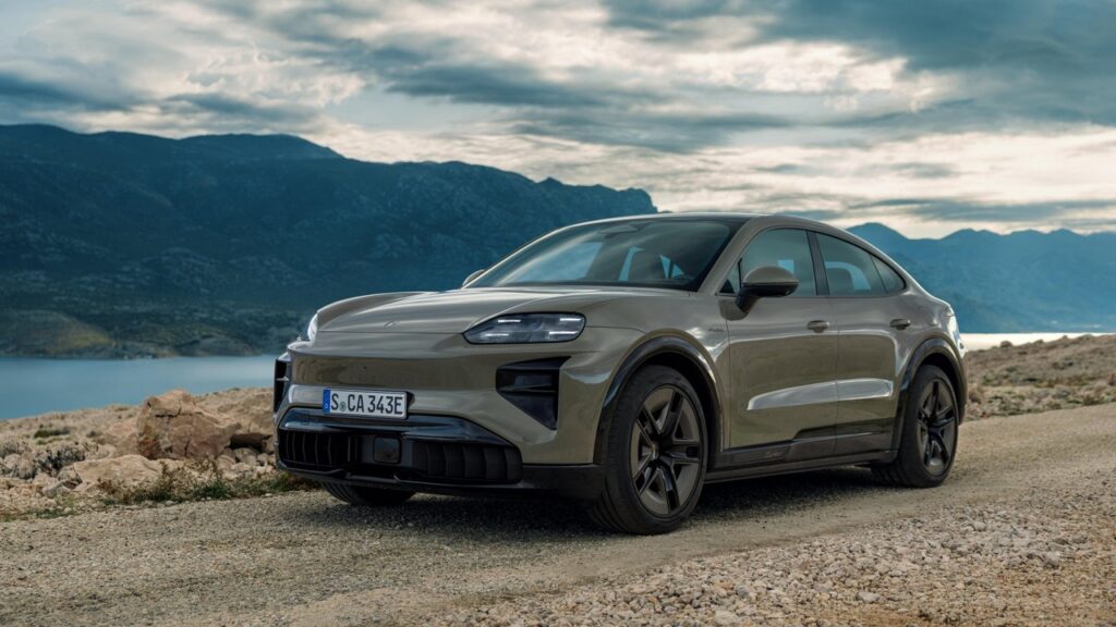Elektrinis „Porsche Cayenne Coupe“ (nuotr. gamintojo)