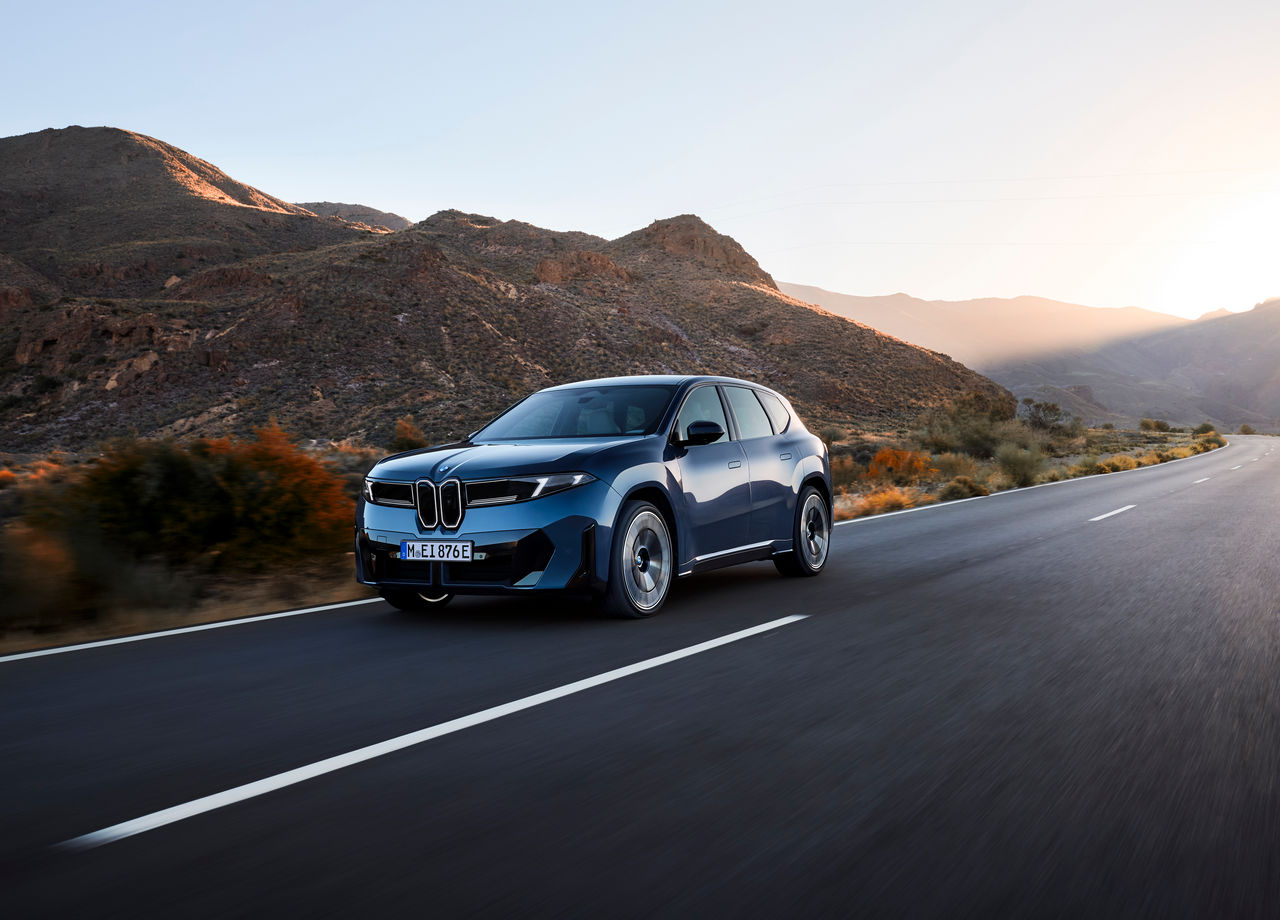 BMW iX3 50 xDrive M Sport