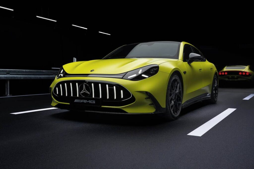 Elektrinis „Mercedes-AMG GT“