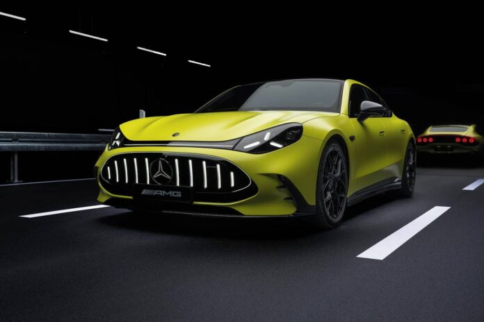 Elektrinis „Mercedes-AMG GT“