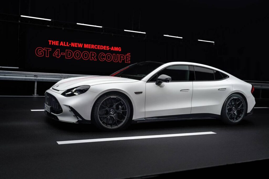 Elektrinis „Mercedes-AMG GT“