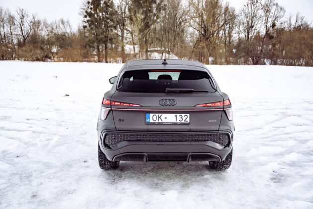 Trecios kartos „Audi Q3 SUV nuotr. Automobilistika 1