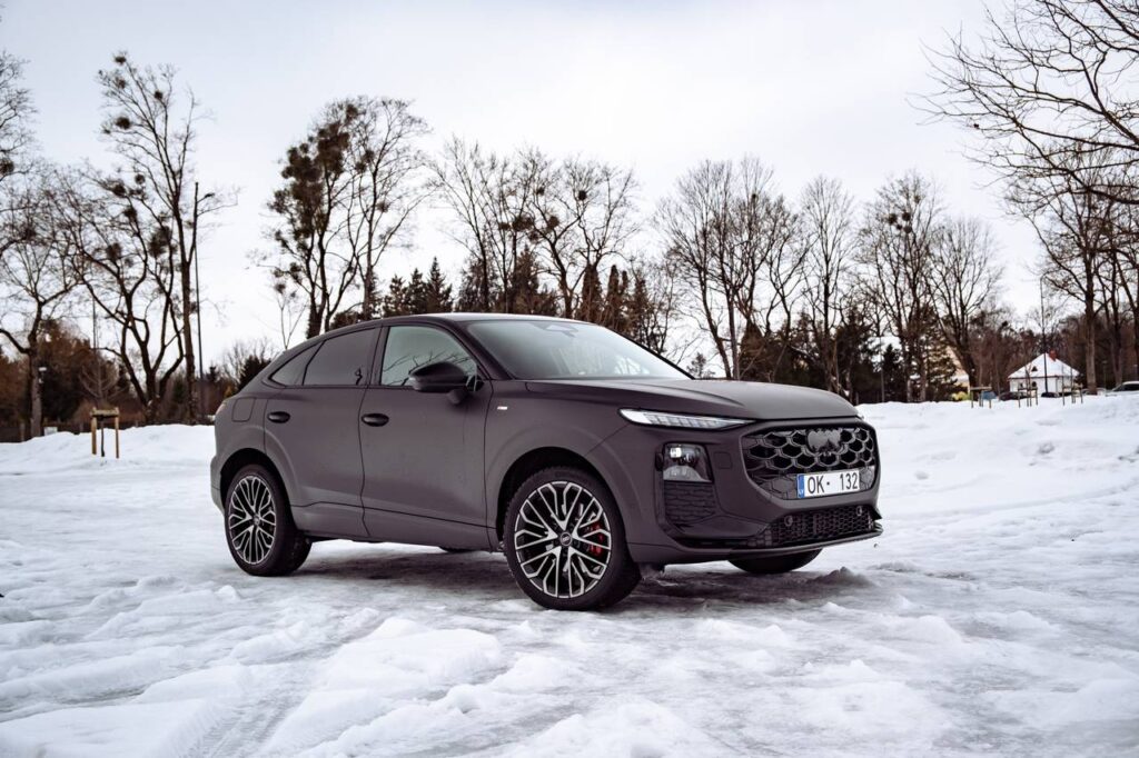 Trecios kartos „Audi Q3 SUV nuotr. Automobilistika 25