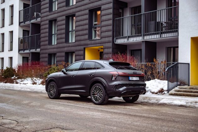 Trecios kartos „Audi Q3 SUV nuotr. Automobilistika 71