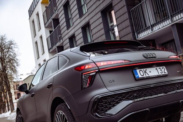 Trecios kartos „Audi Q3 SUV nuotr. Automobilistika 74