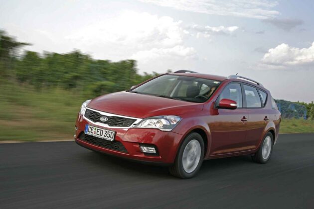 Atnaujintas &bdquo;Kia Ceed SW&ldquo; (nuotr. gamintojo)