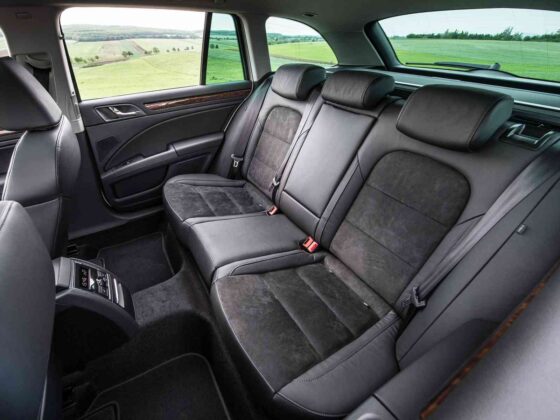 Atnaujintas &bdquo;&Scaron;koda Superb Combi&ldquo; (nuotr. gamintojo)