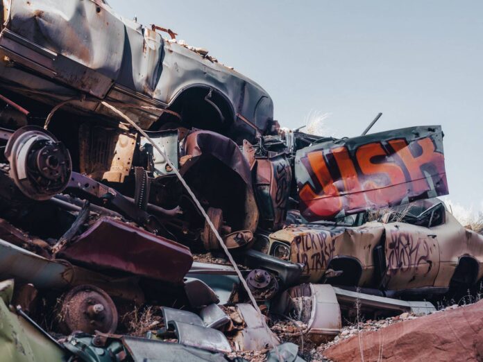 Automobilių sąvartynas (nuotr. Pexels) Automobilių sąvartynas (nuotr. Pexels)