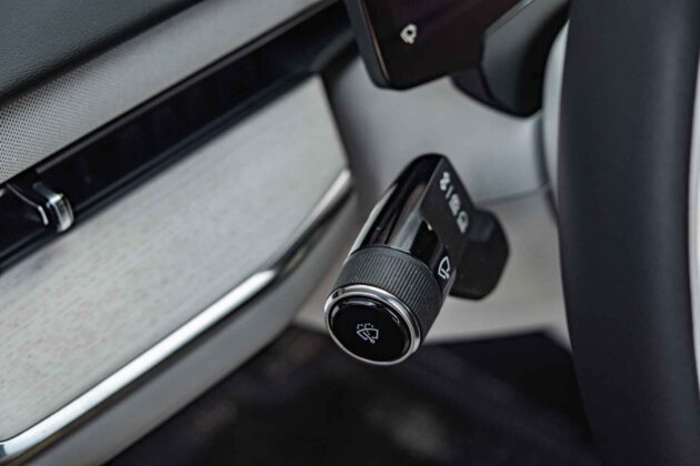 Elektrinis &bdquo;Volvo ES90&ldquo; sedanas (nuotr. Automobilistika.lt)