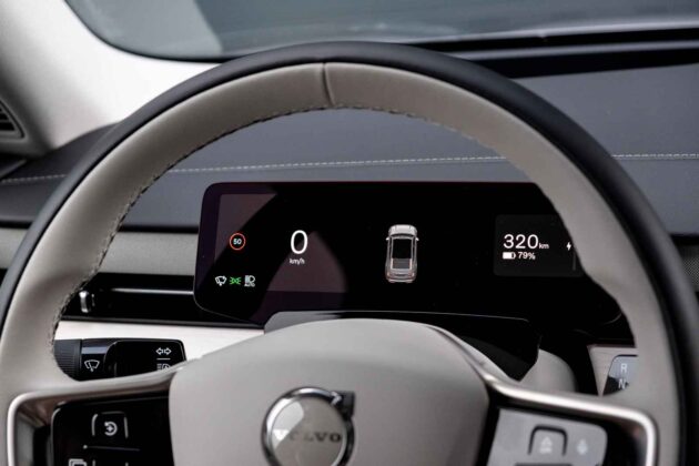 Elektrinis &bdquo;Volvo ES90&ldquo; sedanas (nuotr. Automobilistika.lt)