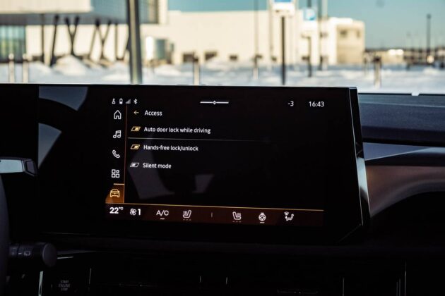 Naujos kartos hibridinis „Renault Clio e Tech nuotr. Automobilistika 41