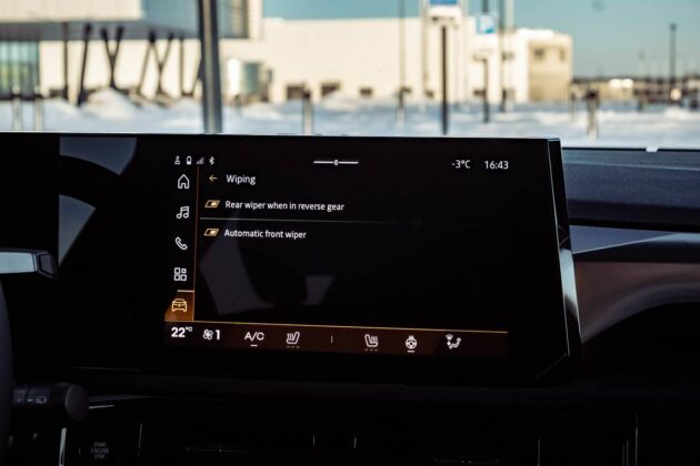 Naujos kartos hibridinis „Renault Clio e Tech nuotr. Automobilistika 43