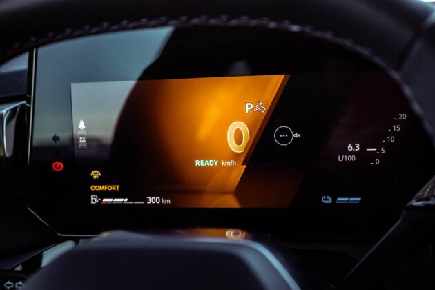 Naujos kartos hibridinis „Renault Clio e Tech nuotr. Automobilistika 45