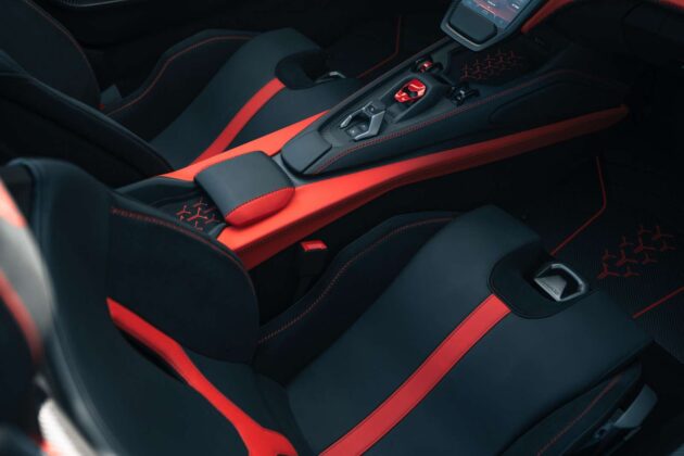 Ribotos laidos &bdquo;Lamborghini Fenomeno Roadster&ldquo;