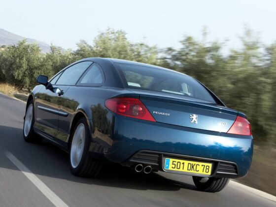 &bdquo;Peugeot 407 Coup&eacute; 3.0 V6&ldquo; (nuotr. gamintojo)