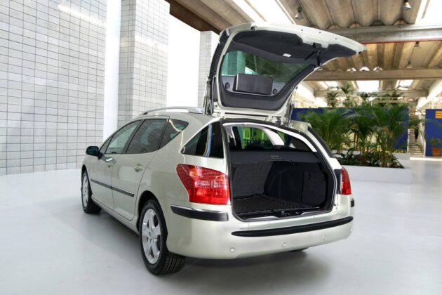 &bdquo;Peugeot 407 SW 3.0 V6&ldquo; (nuotr. gamintojo)
