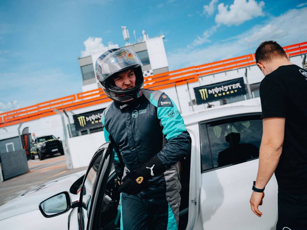 „Dream 2 Drive“ finalininkų testai (nuotr. organizatorių)