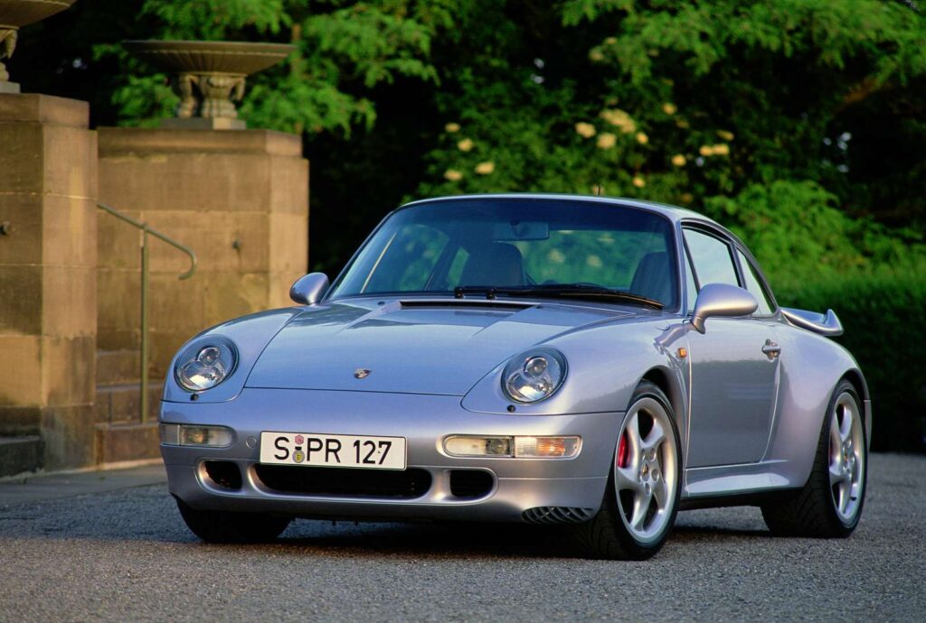 „Porshe 911 Turbo“ (nuotr. gamintojo)