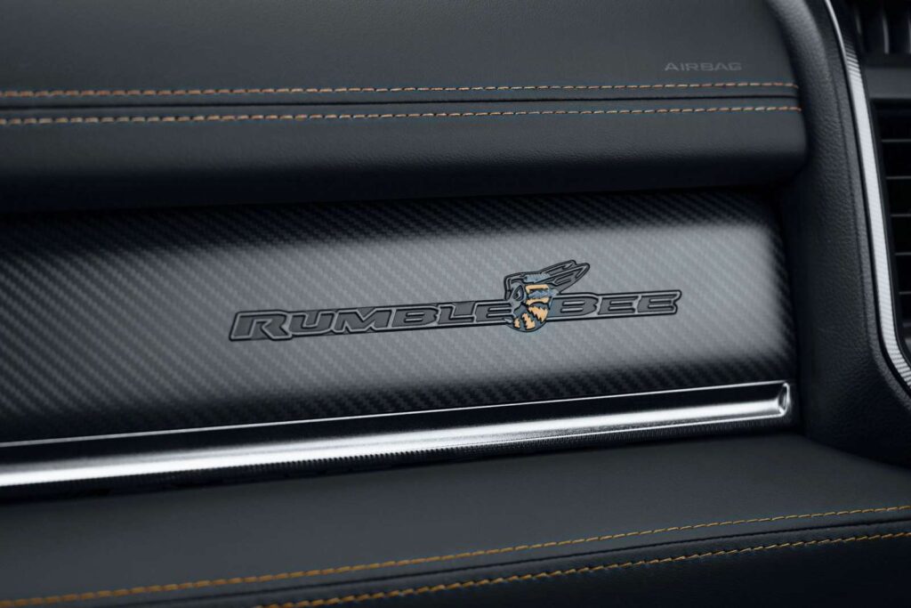 „Ram 1500 Rumble Bee“ (nuotr. gamintojo)