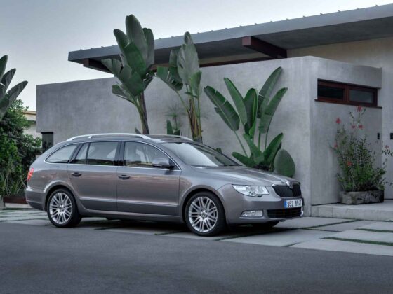 &bdquo;&Scaron;koda Superb Combi&ldquo; (nuotr. gamintojo)