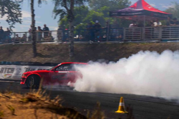 Akimirka i&scaron; &bdquo;Drift Kings&ldquo; varžybų (nuotr. organizatorių)