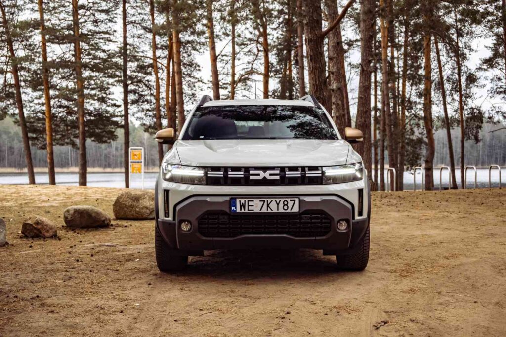 Hibridinio „Dacia Duster“ apžvalga (nuotr. Automobilistika.lt)