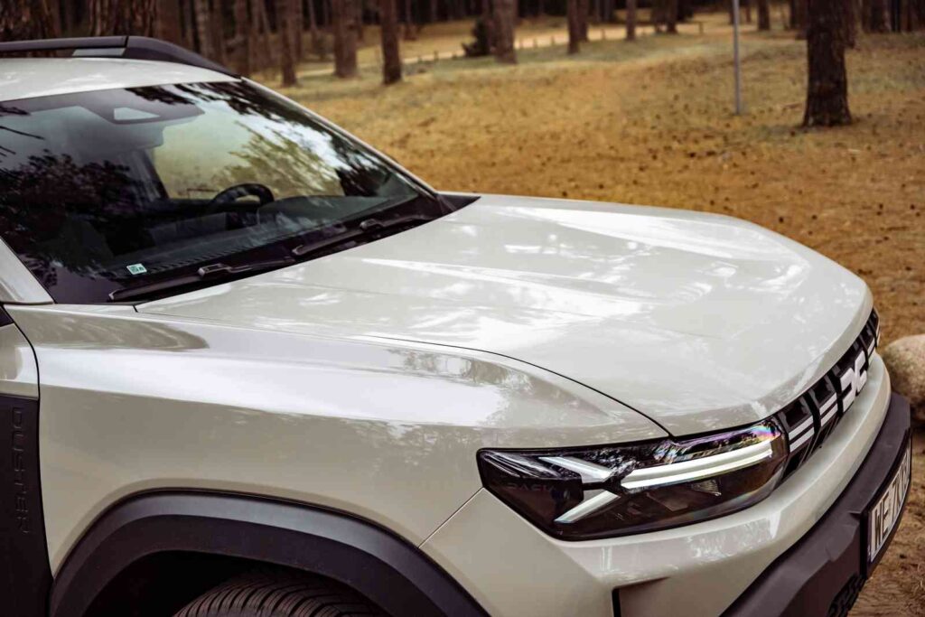 Hibridinio „Dacia Duster“ apžvalga (nuotr. Automobilistika.lt)