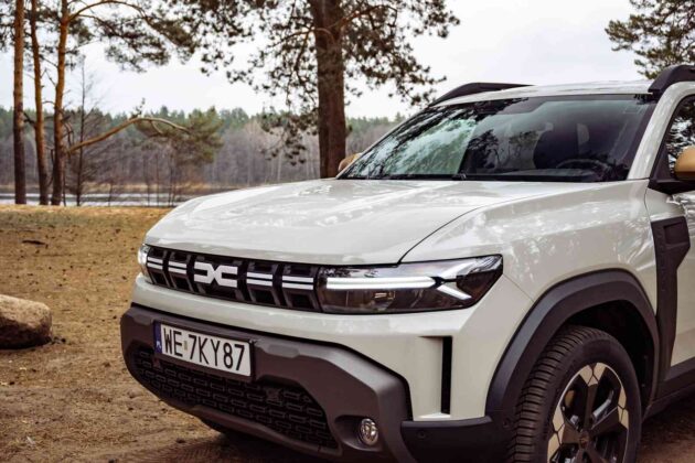 Hibridinio &bdquo;Dacia Duster&ldquo; apžvalga (nuotr. Automobilistika.lt)
