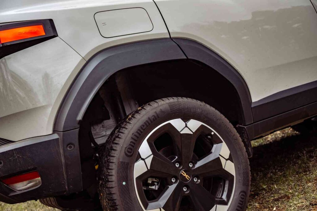 Hibridinio „Dacia Duster“ apžvalga (nuotr. Automobilistika.lt)