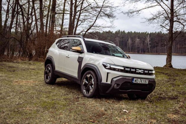 Hibridinio &bdquo;Dacia Duster&ldquo; apžvalga (nuotr. Automobilistika.lt)