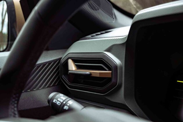 Hibridinio &bdquo;Dacia Duster&ldquo; apžvalga (nuotr. Automobilistika.lt)