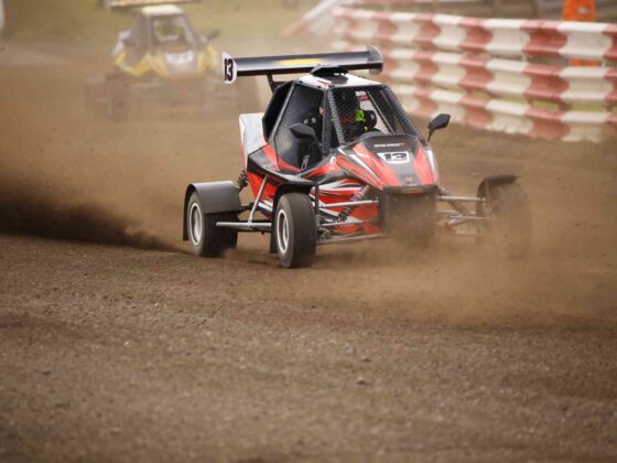 Varžybos Vilkyčių automobilių sporto komplekse (nuotr. organizatorių)