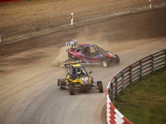 Varžybos Vilkyčių automobilių sporto komplekse (nuotr. organizatorių)