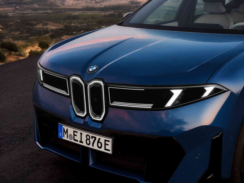 „BMW iX3 50 xDrive M Sport“ (nuotr. gamintojo)