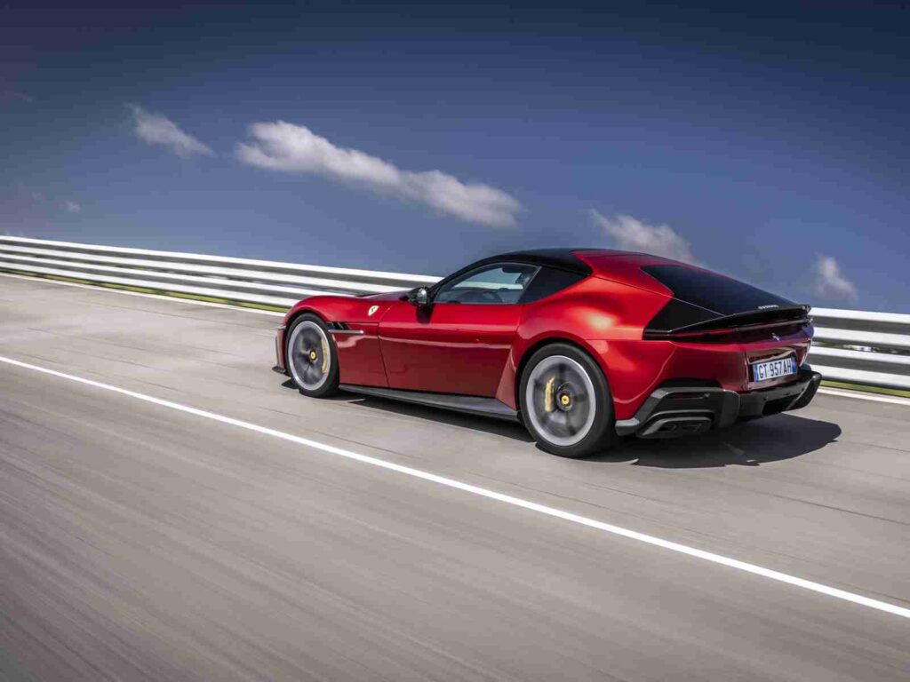 „Ferrari 12Cilindri“ (nuotr. gamintojo)