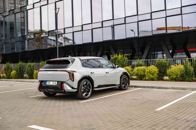 &bdquo;Kia EV4&ldquo; elektromobilis (nuotr. Automobilistika.lt)