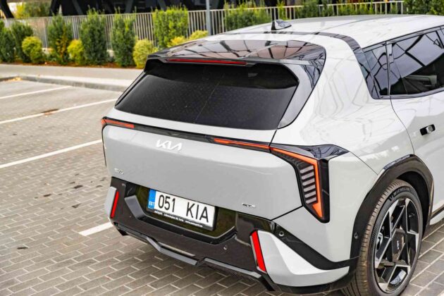 &bdquo;Kia EV4&ldquo; elektromobilis (nuotr. Automobilistika.lt)