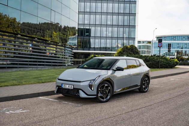 &bdquo;Kia EV4&ldquo; elektromobilis (nuotr. Automobilistika.lt)