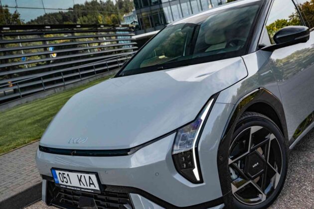 &bdquo;Kia EV4&ldquo; elektromobilis (nuotr. Automobilistika.lt)
