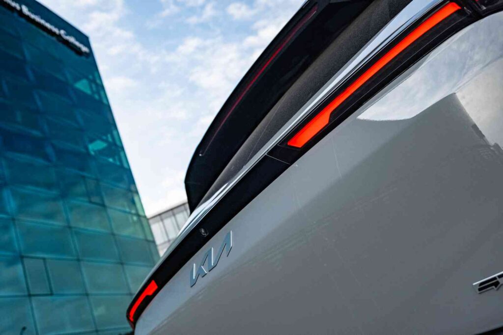 „Kia EV4“ elektromobilis (nuotr. Automobilistika.lt)