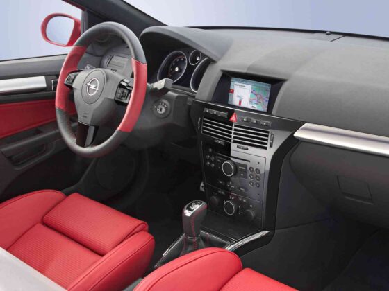 &bdquo;Opel Astra GTC High Performance Concept&ldquo; (nuotr. gamintojo)