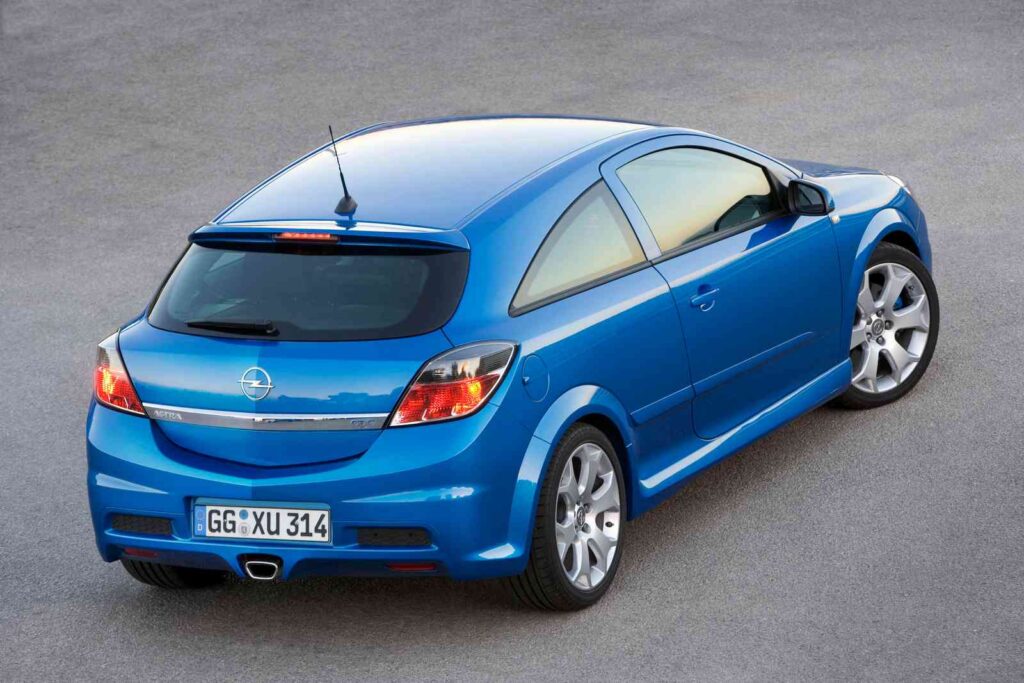 „Opel Astra OPC“ (nuotr. gamintojo)
