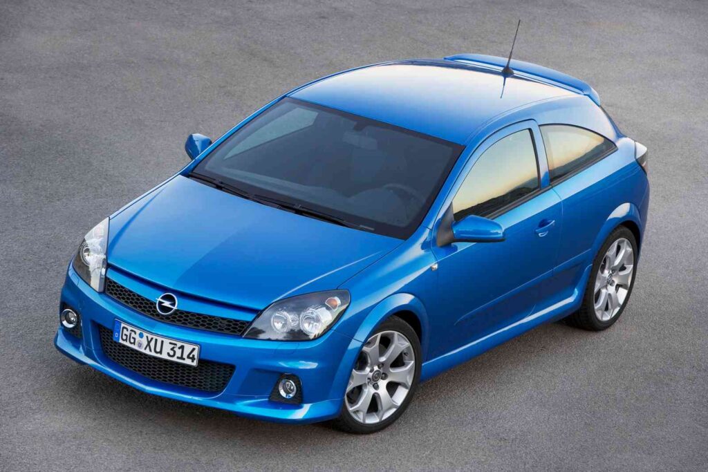„Opel Astra OPC“ (nuotr. gamintojo)